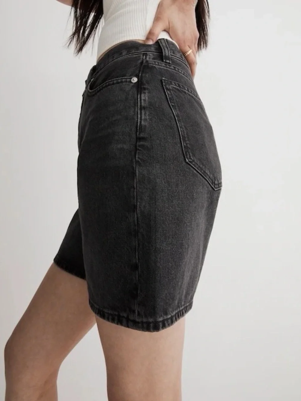 Madewell Baggy Jean Shorts Black Reyburn Wash Size 27
